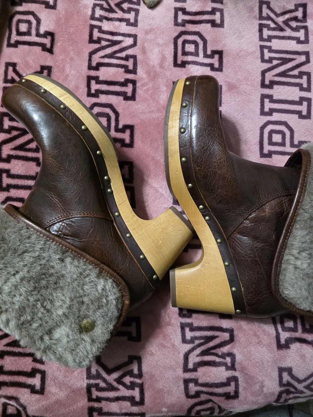 Ugg Y2K Women's Brown Faux-Fur Trim Clog Boots